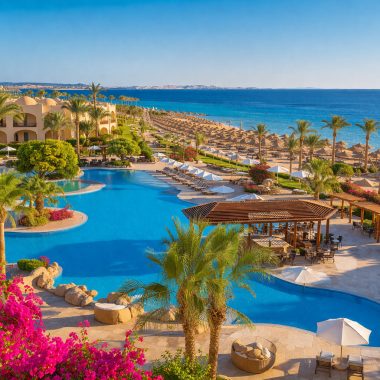 Care sunt cele mai ieftine luni pentru a vizita Xanadu Resorts în Egipt?